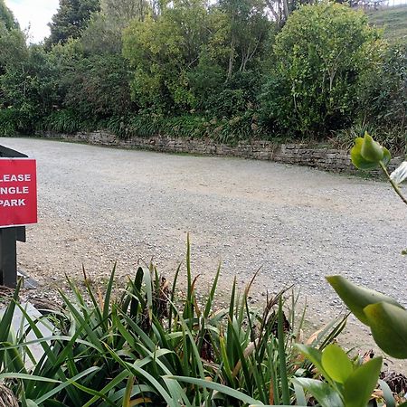 Junohall Backpackers Waitomo Caves Ngoại thất bức ảnh