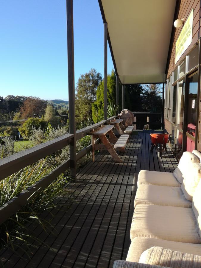 Junohall Backpackers Waitomo Caves Ngoại thất bức ảnh