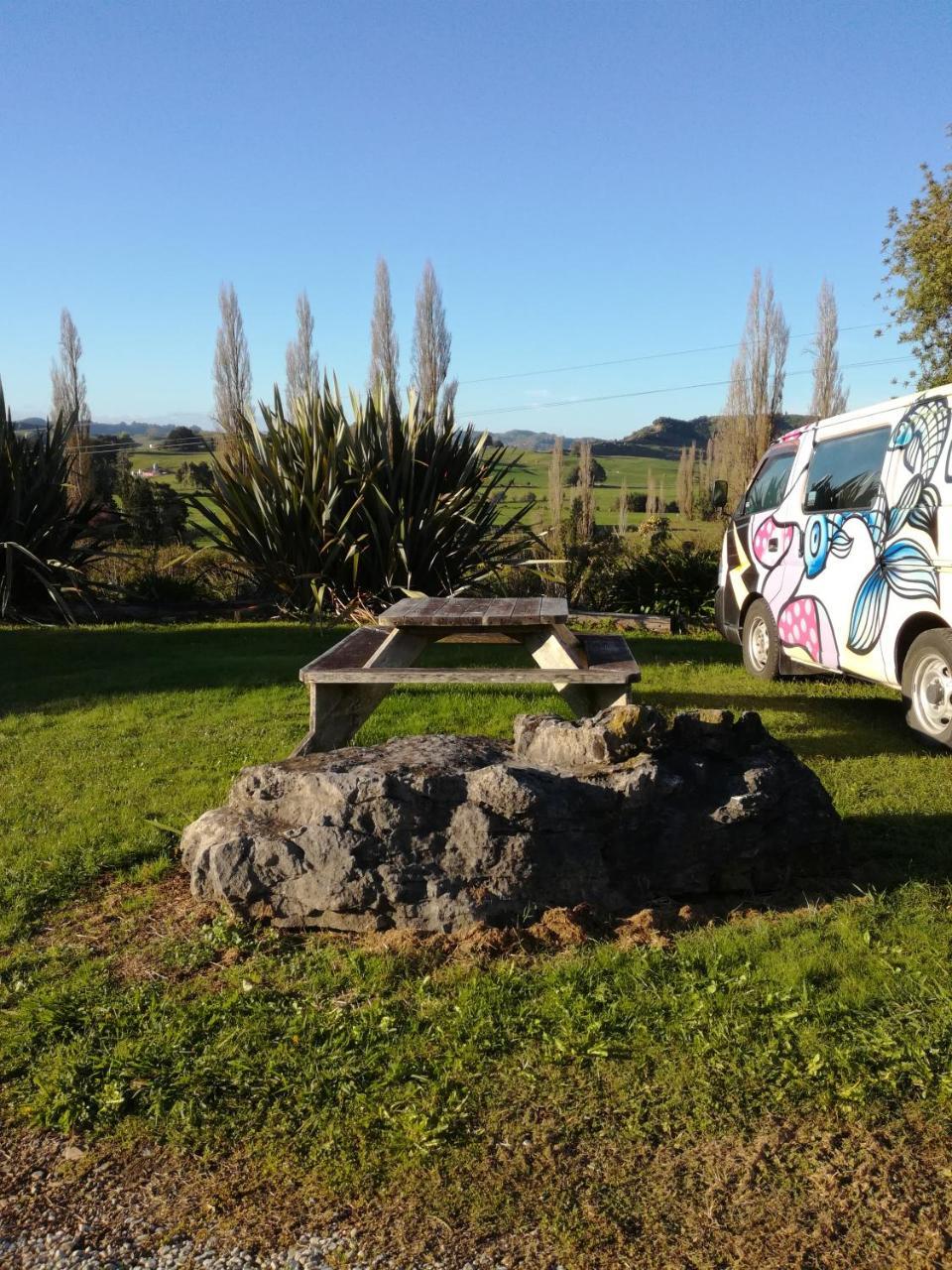 Junohall Backpackers Waitomo Caves Ngoại thất bức ảnh